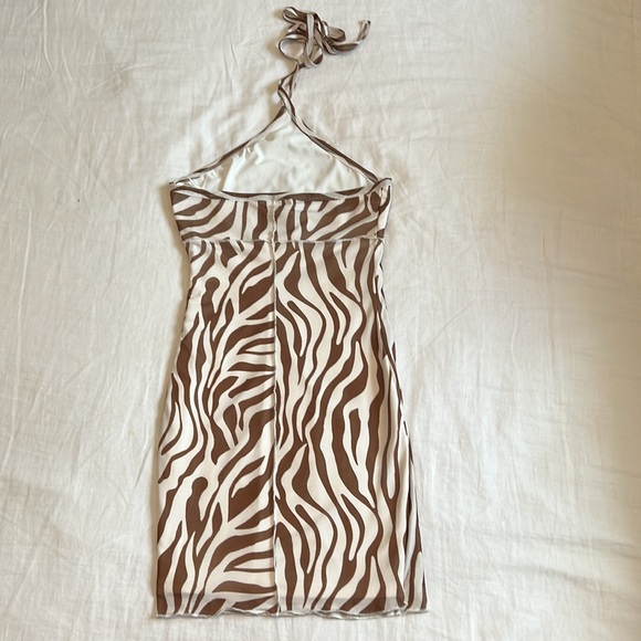 Princess Polly dress - Picture 2 of 3